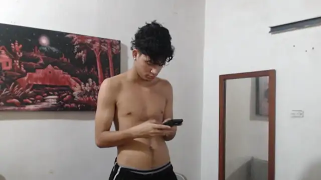 alice julls online show from 11/07/25, 08:09