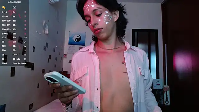 DannyPhantom555 online show from 10/29/25, 06:53