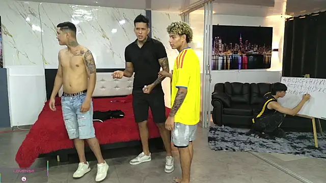 Playhardsex  online show from 04/08/26, 11:37