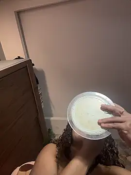 hannachris- online show from 02/25/26, 11:03