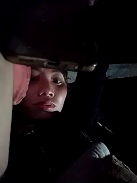 Dung-Thao19 online show from 10/30/25, 11:05