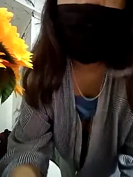 Hott Muskan online show from 07/27/26, 06:59