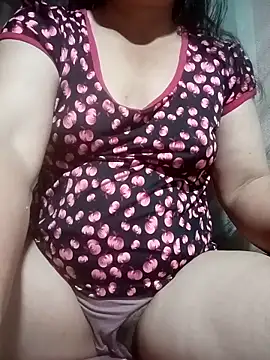 Love-Mama33 online show from 03/26/26, 10:37