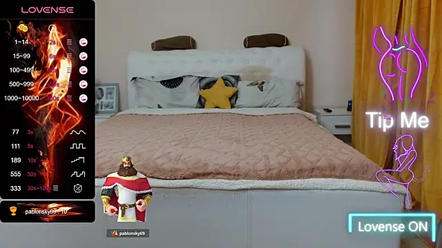 Daddyisssues1 online show from 11/07/25, 07:52