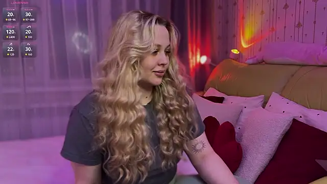 Estella Elwood online show from 03/13/26, 02:01