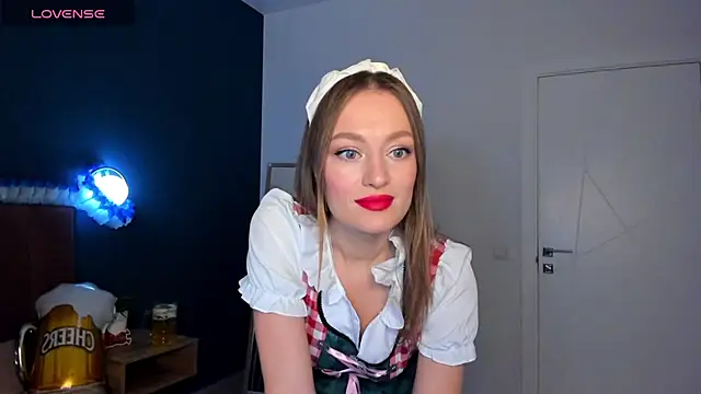 EvelynPoole online show from 09/26/25, 01:31