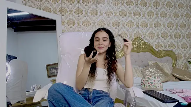 JessB  online show from 09/09/25, 06:18