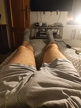 gigolobcn online show from 10/11/25, 03:06