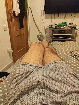 gigolobcn online show from 10/17/25, 03:10