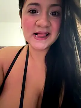 Snapshot of SamaraBlessed chatting on 11/13/25, 09:08 SamaraBlessed online show from 11/13/25, 09:08