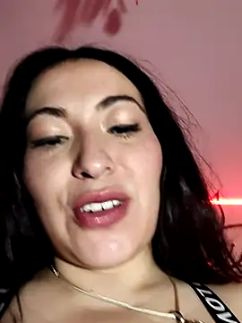 angelicroose2 online show from 12/19/25, 10:50