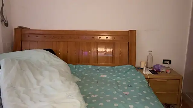 w5206t online show from 10/29/25, 07:32