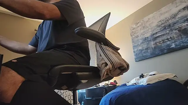 LeeCox online show from 04/01/26, 01:06