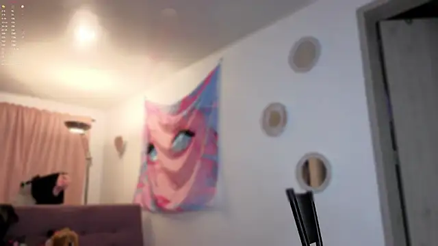 colette e online show from 11/12/25, 06:03