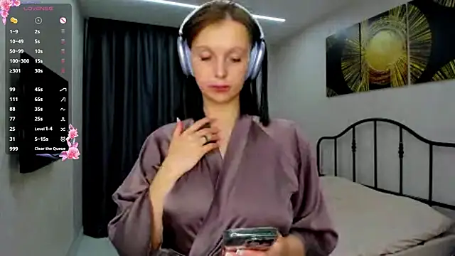 AfraBabyGills online show from 07/13/26, 07:49