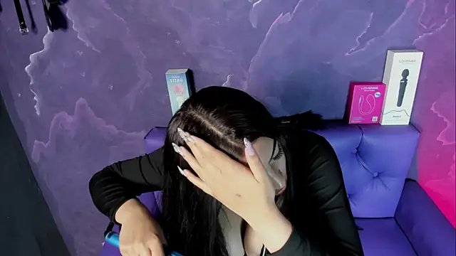 Snapshot of Lili_milk20 chatting on 10/18/25, 07:14 Lili milk20 online show from 10/18/25, 07:14