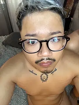 Snapshot of Wild2XXX chatting on 11/01/25, 09:55 Wild2XXX online show from 11/01/25, 09:55