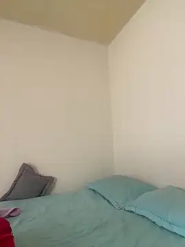 Zara Bel online show from 10/31/25, 06:31