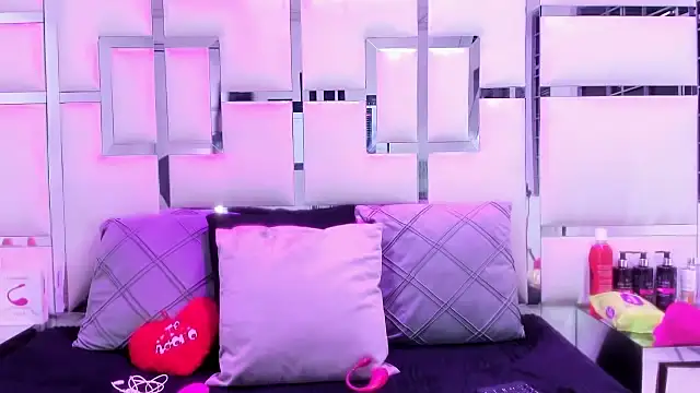 GabrielBrowm online show from 04/22/26, 09:49