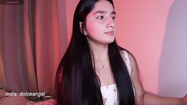 Snapshot of dulceangel__ chatting on 09/24/25, 05:55 dulceangel online show from 09/24/25, 05:55