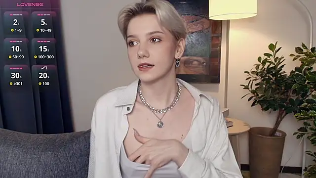 OdelynaAsp online show from 11/30/25, 12:20