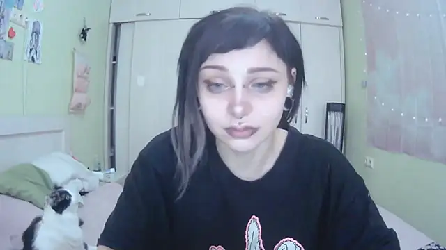 SineKiraReal online show from 10/09/25, 10:24