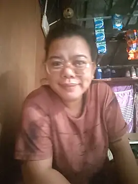 Snapshot of Hot_Bellexx chatting on 05/27/26, 07:44 Hot Bellexx online show from 05/27/26, 07:44