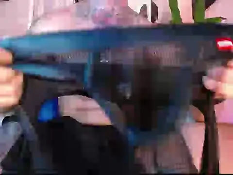 Edwardjonnes online show from 10/24/25, 12:08