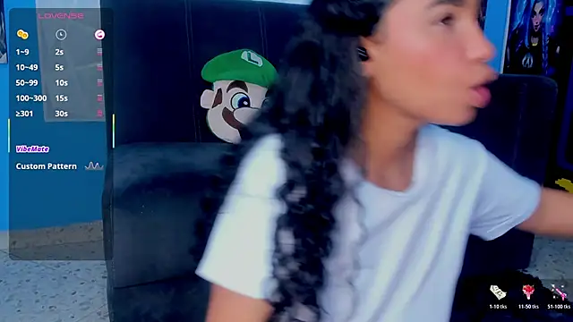 KhateAndersson online show from 11/14/25, 07:01