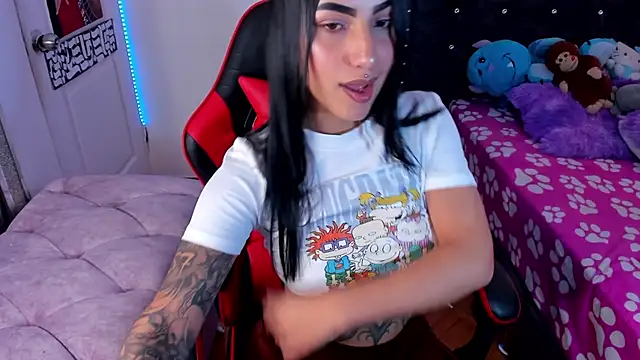 Samanthademonx20  online show from 07/15/26, 07:30