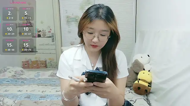 sisi-maiden online show from 12/22/25, 09:12