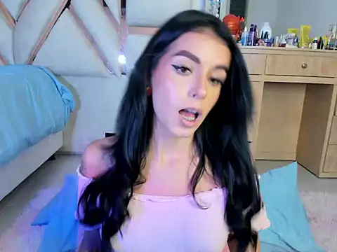 LuciaJhonnesBaby online show from 01/14/26, 10:58