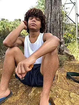 Snapshot of Alexis_Spicter chatting on 09/24/25, 05:49 Alexis Spicter online show from 09/24/25, 05:49