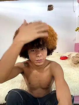 Snapshot of Alexis_Spicter chatting on 12/04/25, 07:44 Alexis Spicter online show from 12/04/25, 07:44