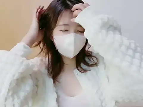 Snapshot of Nachu_72 chatting on 11/26/25, 01:28 Nachu 72 online show from 11/26/25, 01:28