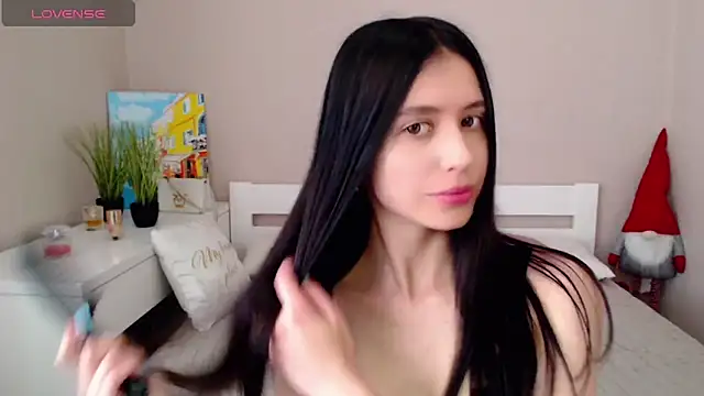 SelinLi online show from 06/07/26, 09:35