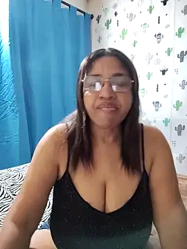 Avannay online show from 10/18/25, 12:57