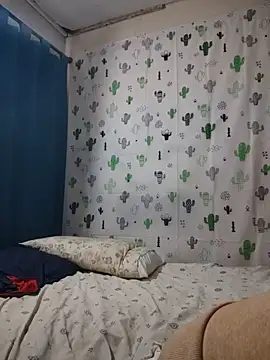 Snapshot of Avannay chatting on 06/06/26, 02:05 Avannay online show from 06/06/26, 02:05