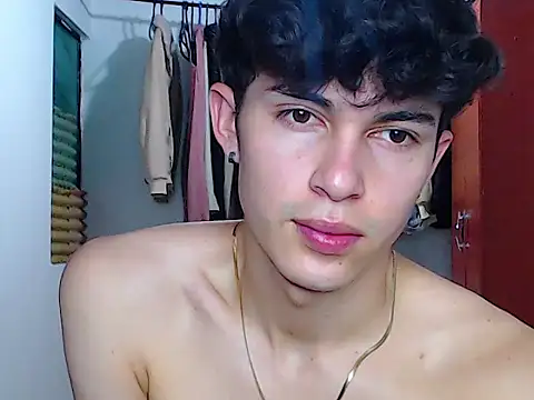 john vichenso online show from 09/18/25, 09:39