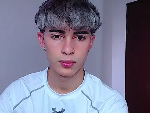 john vichenso online show from 10/08/25, 09:01