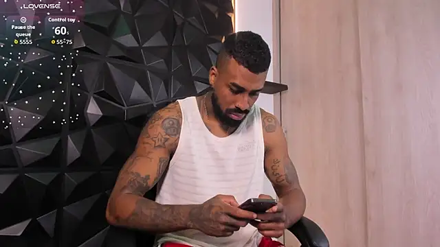 OstinDaniels online show from 11/15/25, 10:37