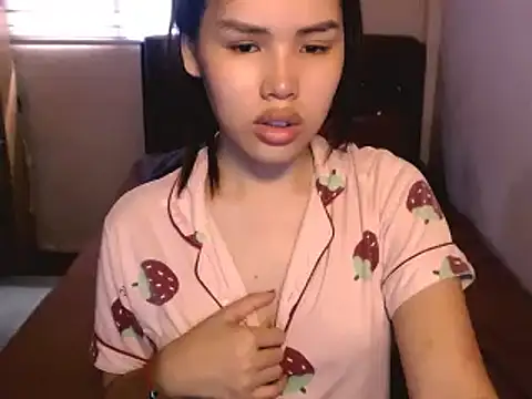 Snapshot of itsAsianFucker chatting on 09/11/25, 04:56 itsAsianFucker online show from 09/11/25, 04:56