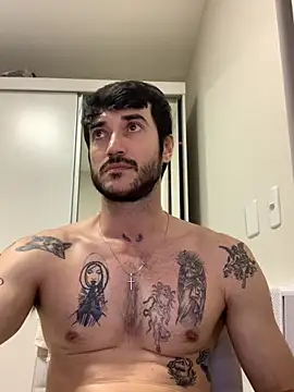 Snapshot of Fubinha chatting on 11/08/25, 10:52 Fubinha online show from 11/08/25, 10:52