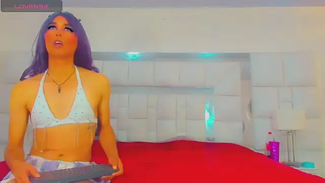 Britany montiel online show from 01/09/26, 07:04