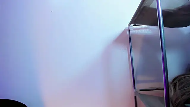 Britany montiel online show from 04/15/26, 07:10