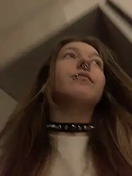 VesnaCrystal online show from 11/16/25, 03:17