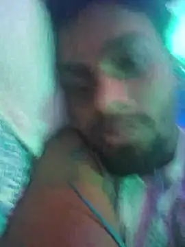 Snapshot of bikiiaa chatting on 09/17/25, 04:19 bikiiaa online show from 09/17/25, 04:19