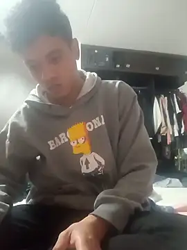 Snapshot of Raphael200012 chatting on 02/08/26, 12:36 Raphael200012 online show from 02/08/26, 12:36