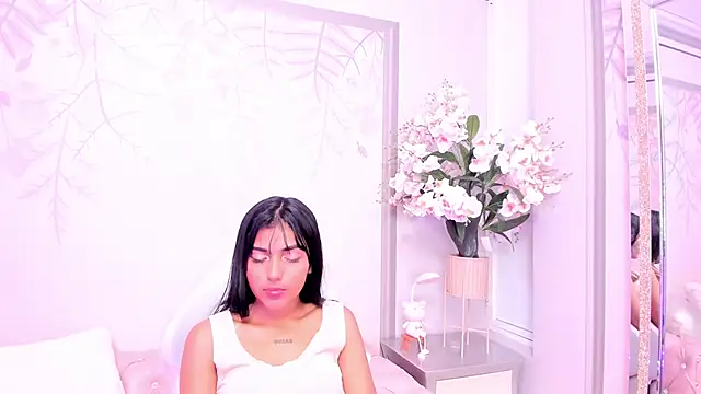 Jessgarcia  online show from 09/30/25, 10:20