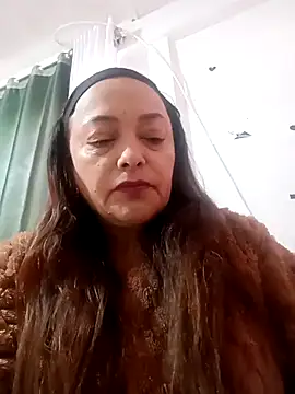 Snapshot of Lady_16 chatting on 09/26/25, 12:53 Lady 16 online show from 09/26/25, 12:53